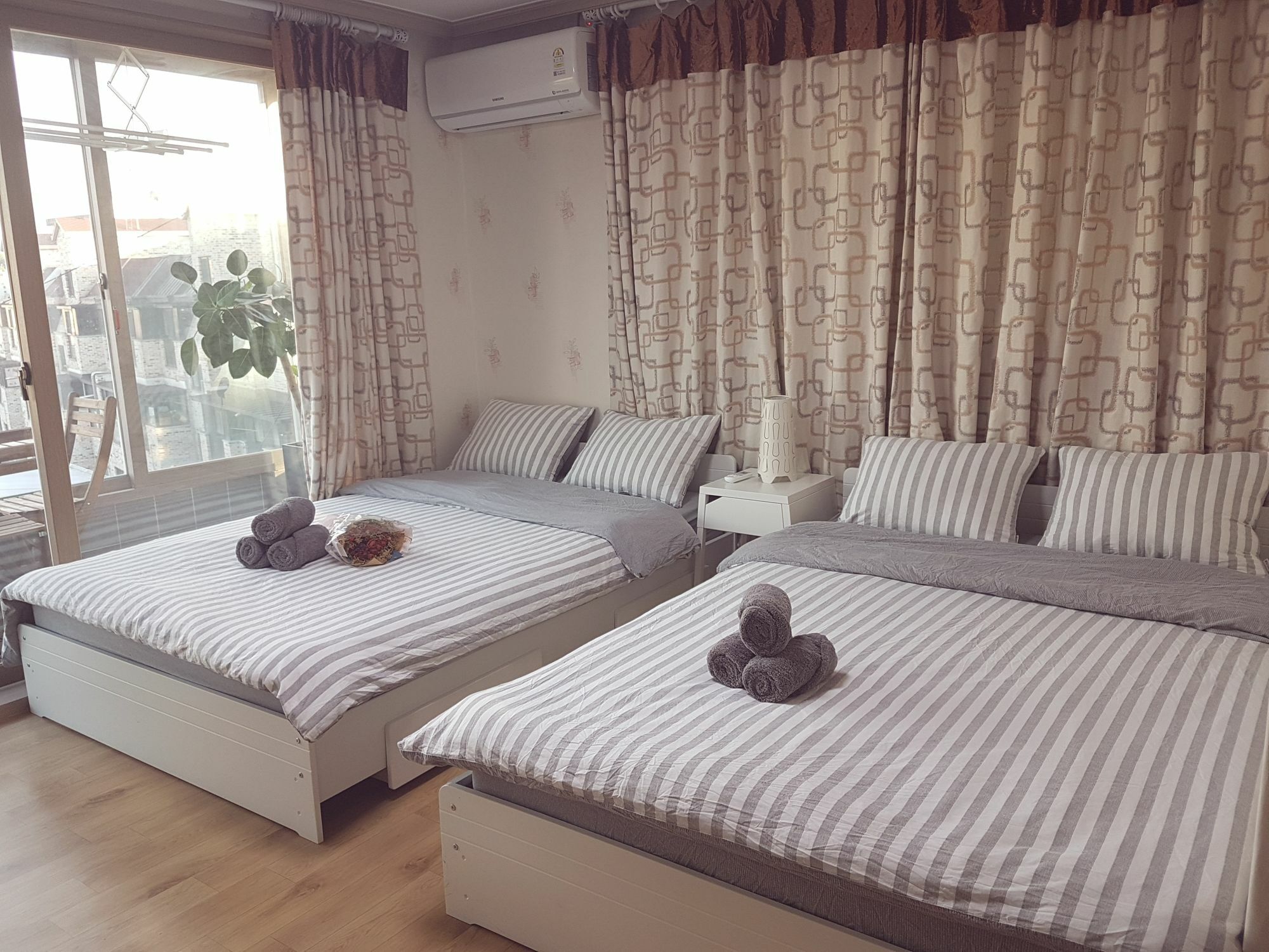 Hotel Takustay Sinchon