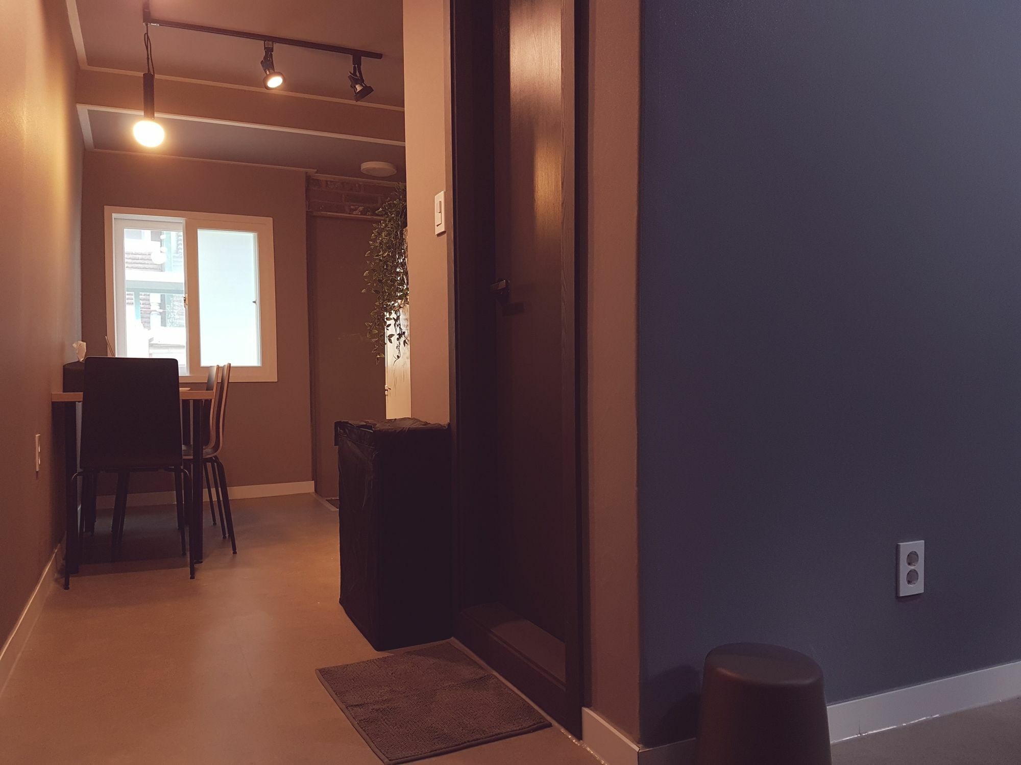 Takustay Sinchon Hotel 2*